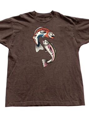 Gildan Brown Fish Graphic T‑Shirt with Orange and Pink Trout Design